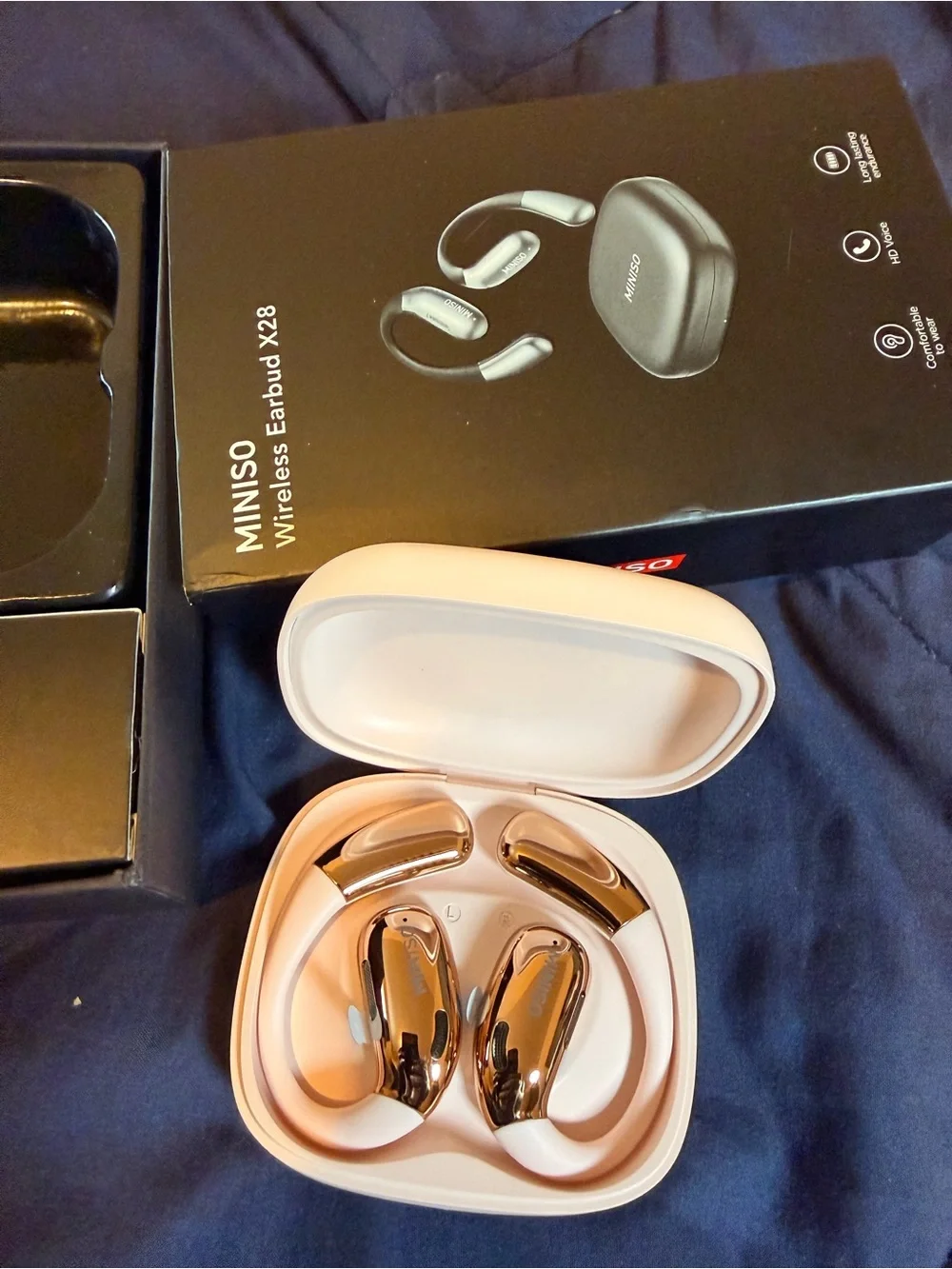 Wireless Earbuds X28 in Rose Gold - Compact Charging Case